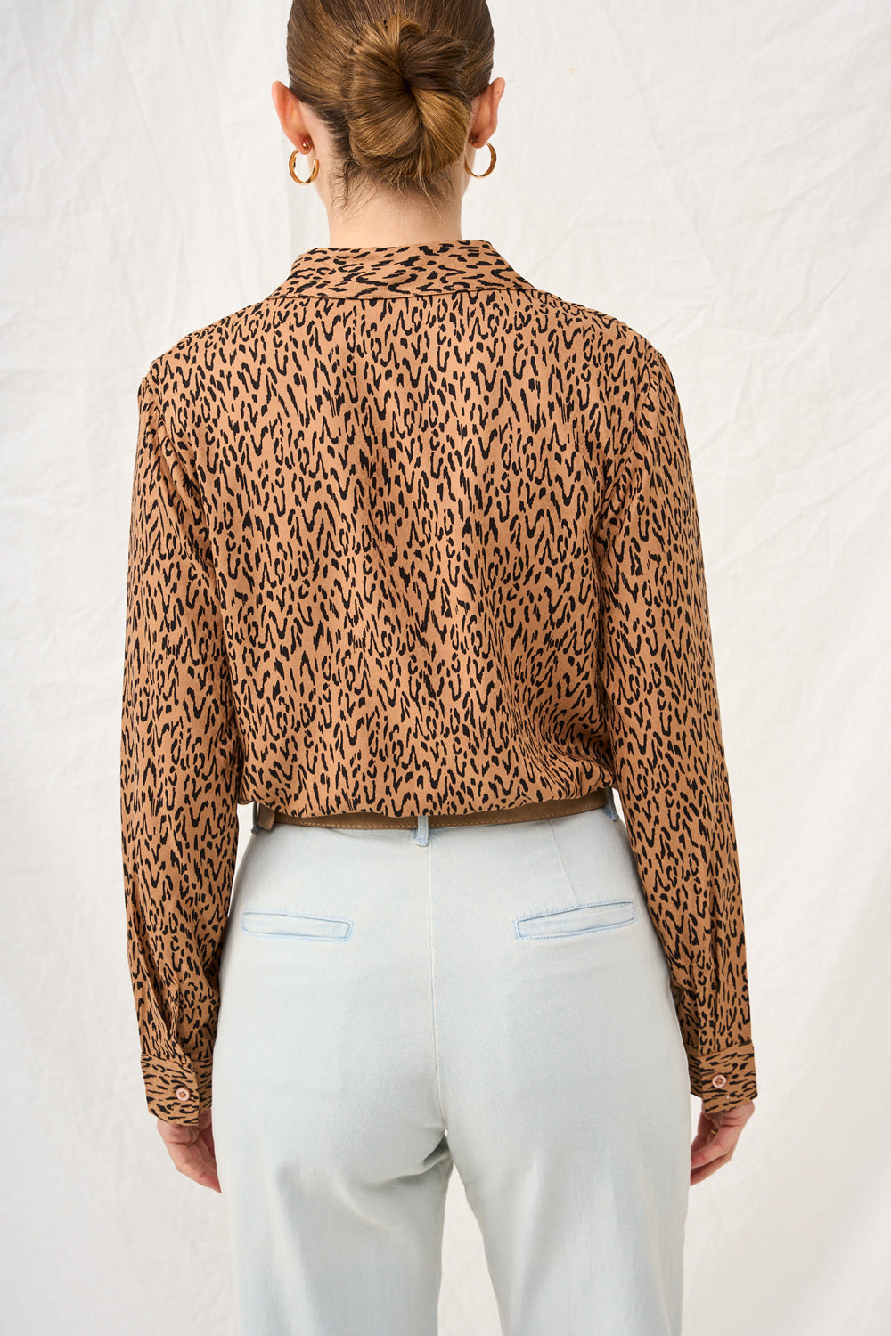 Valerie blouse with delicate burgundy floral print