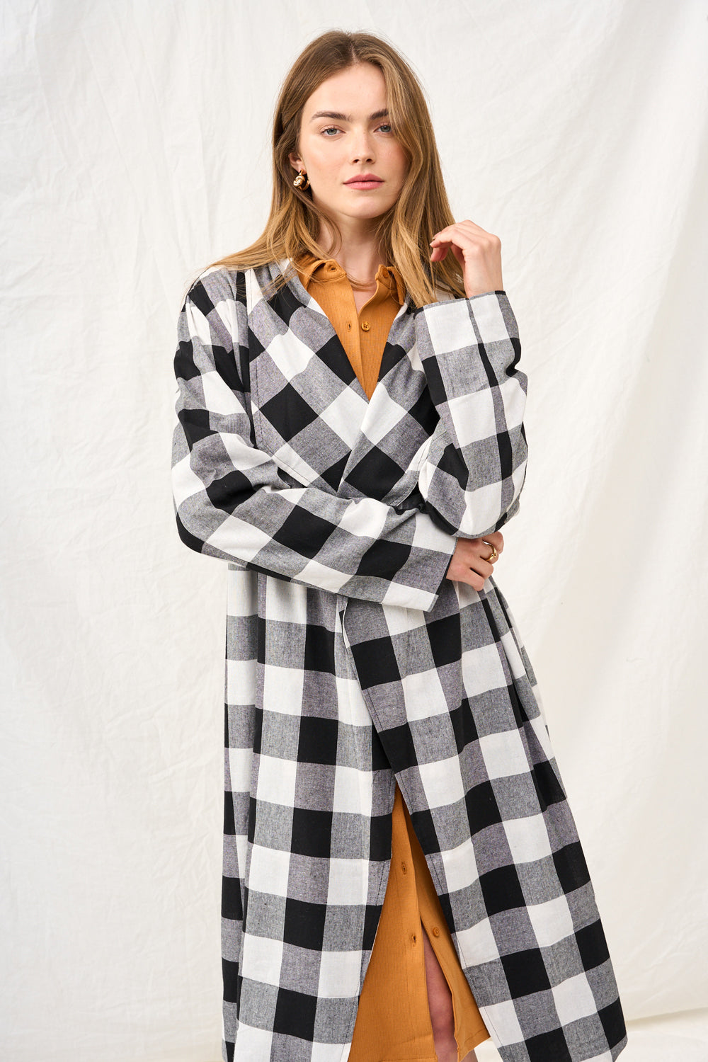 Dark plaid Charlotte coat