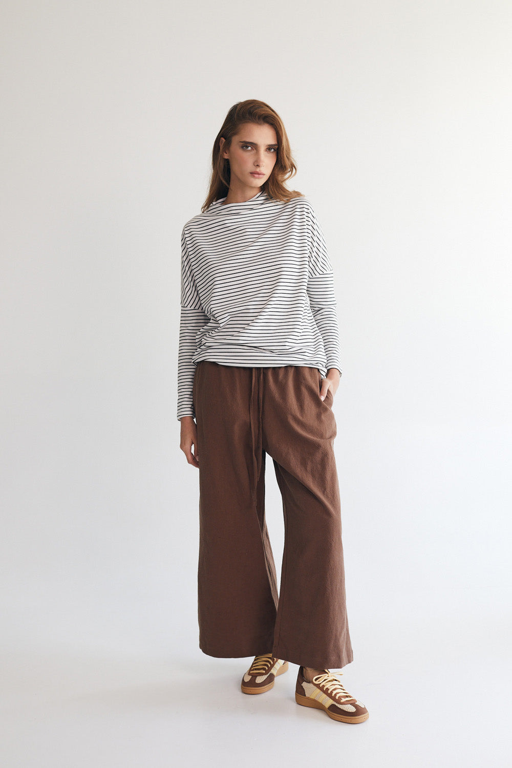 Rachel autumn trousers in black color