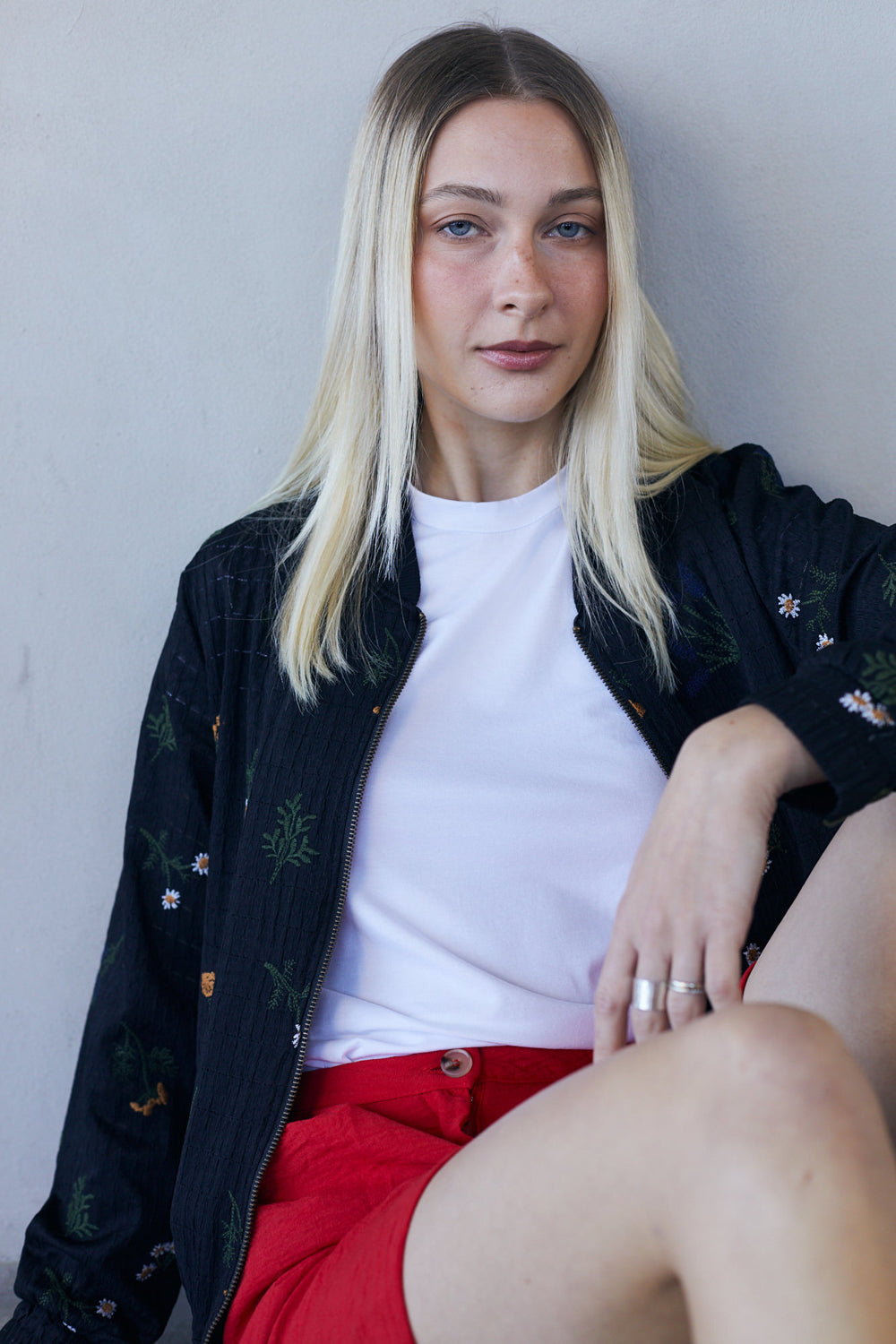 עליונית סוקי פרחים רקום