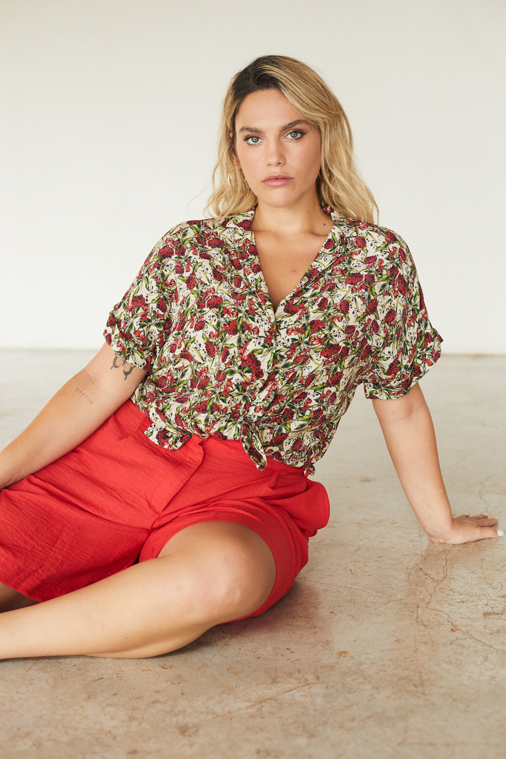 Melissa light floral shirt