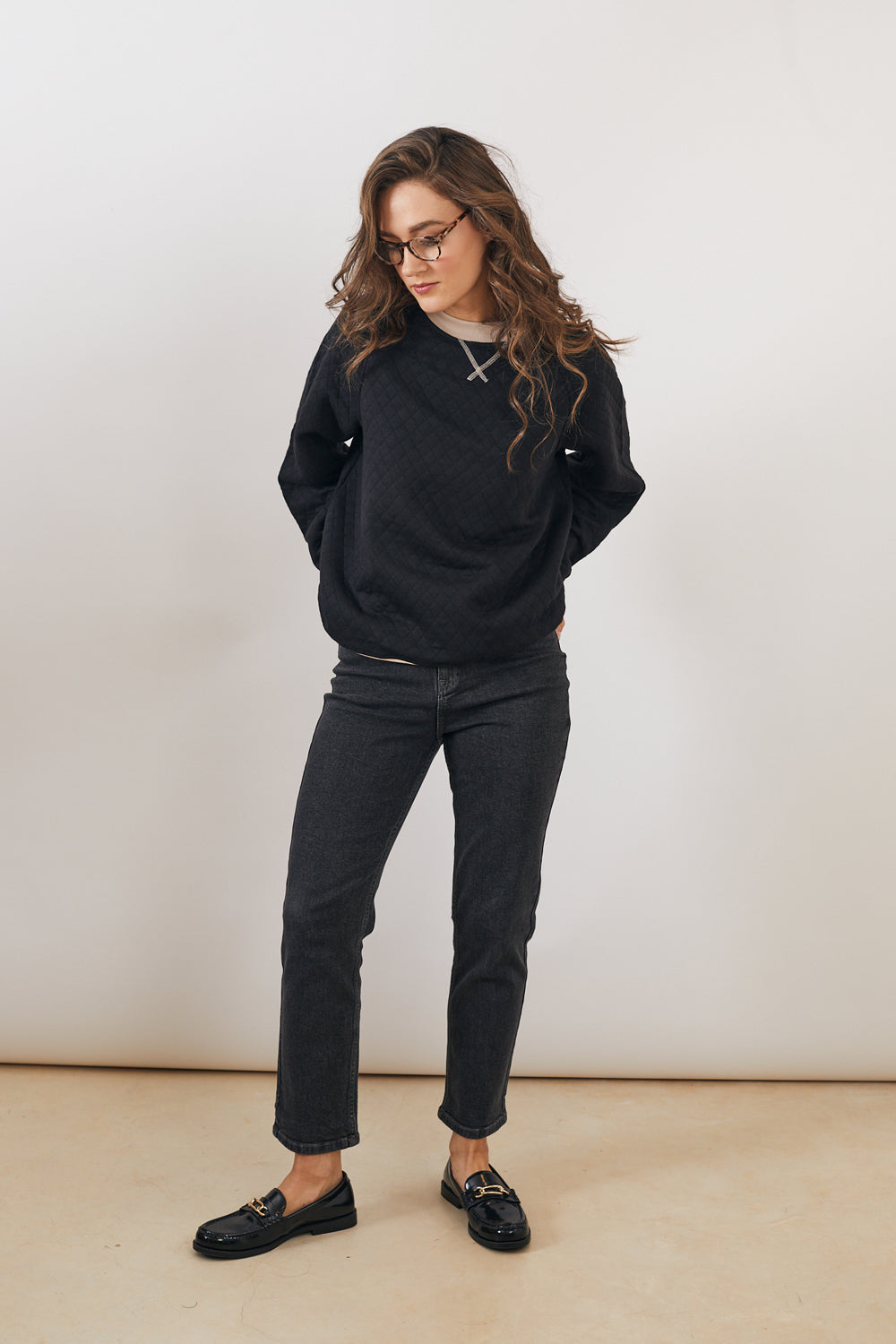 סווטשירט קווילט שחור