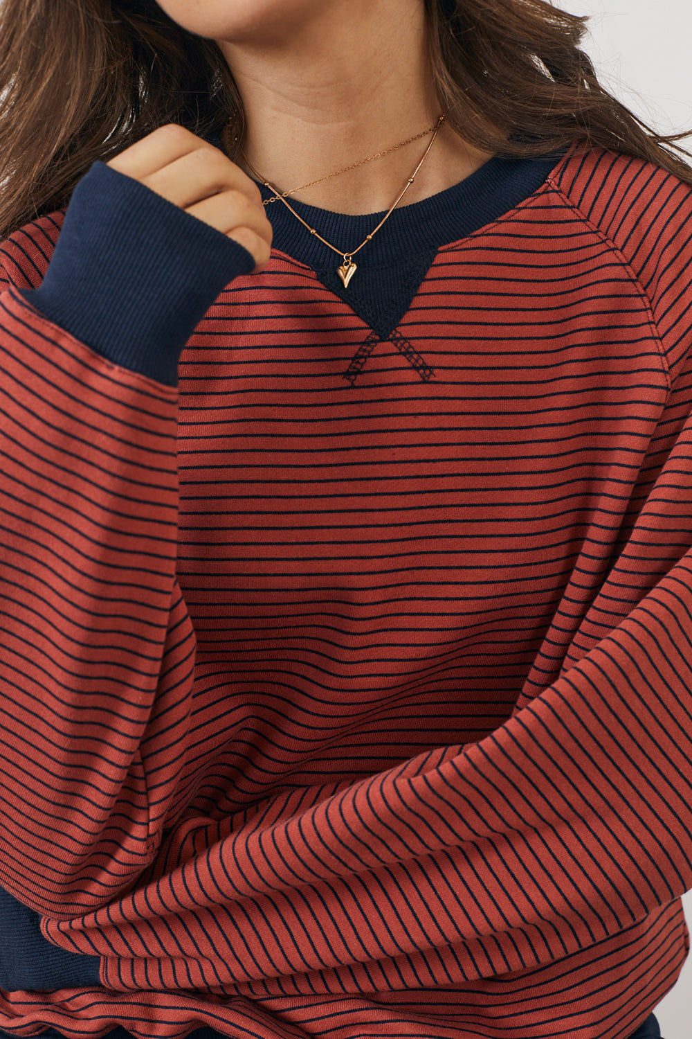 סווטשירט בילי פסים נייבי