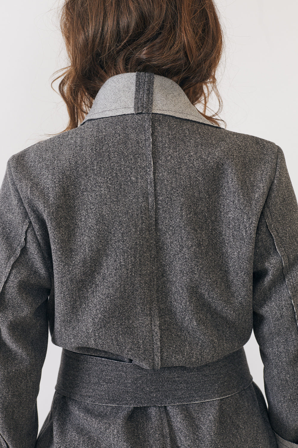 מעיל מעטפת בצבע אפור מלאנג׳