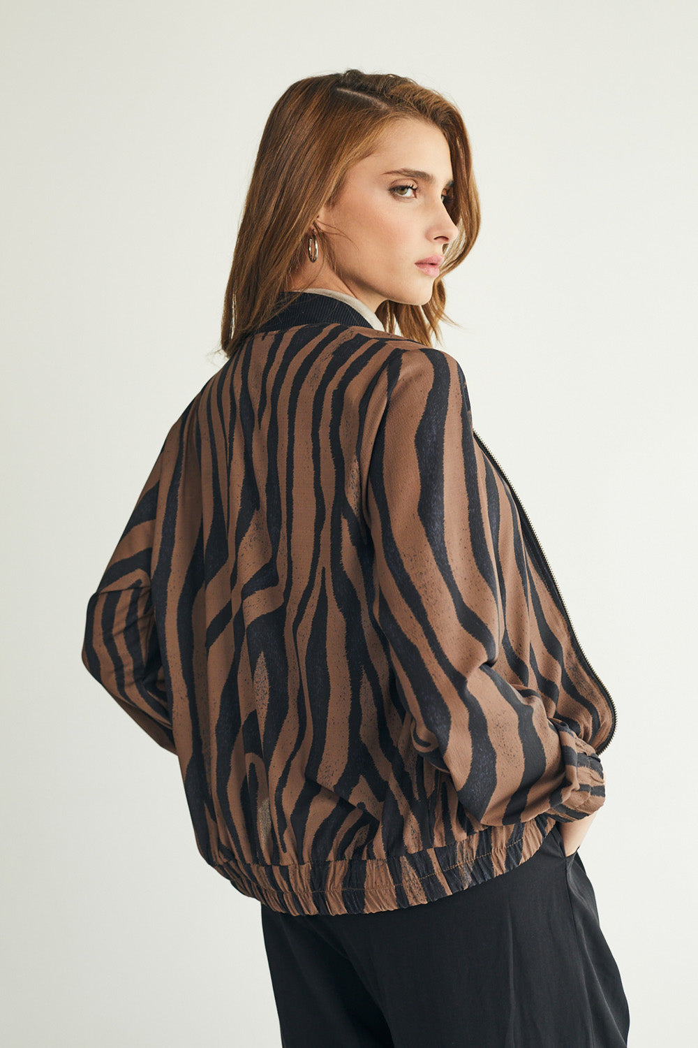 Camel top