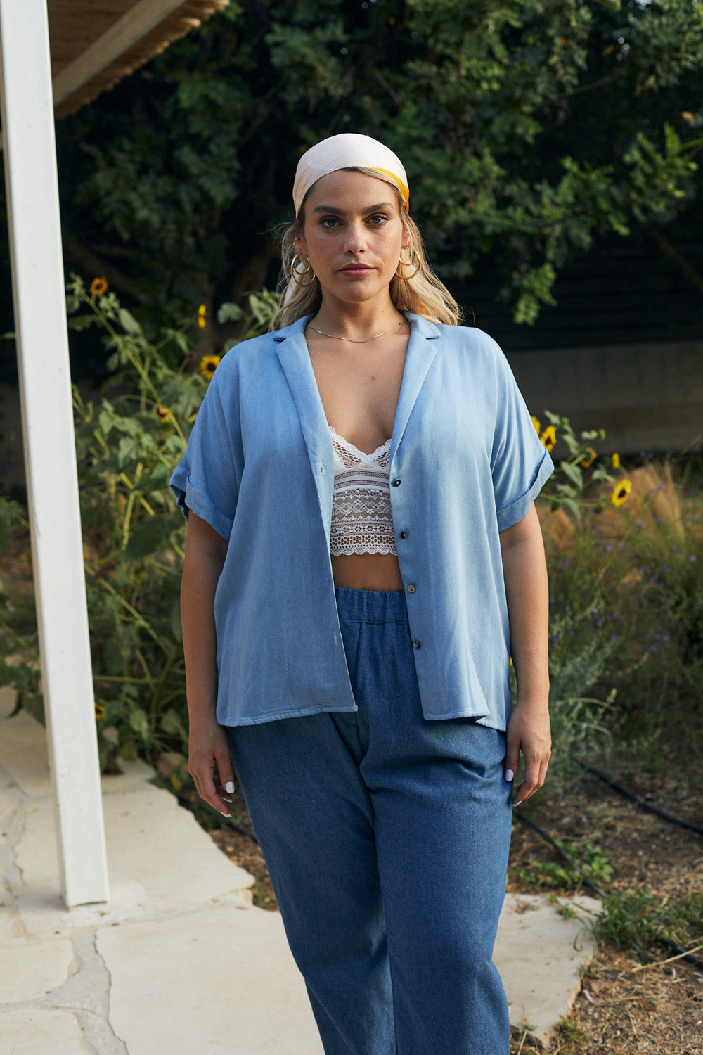 Melissa light floral shirt