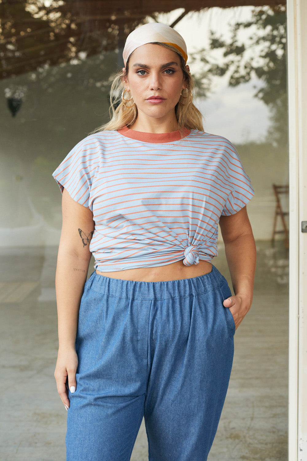 Gia gray striped t-shirt