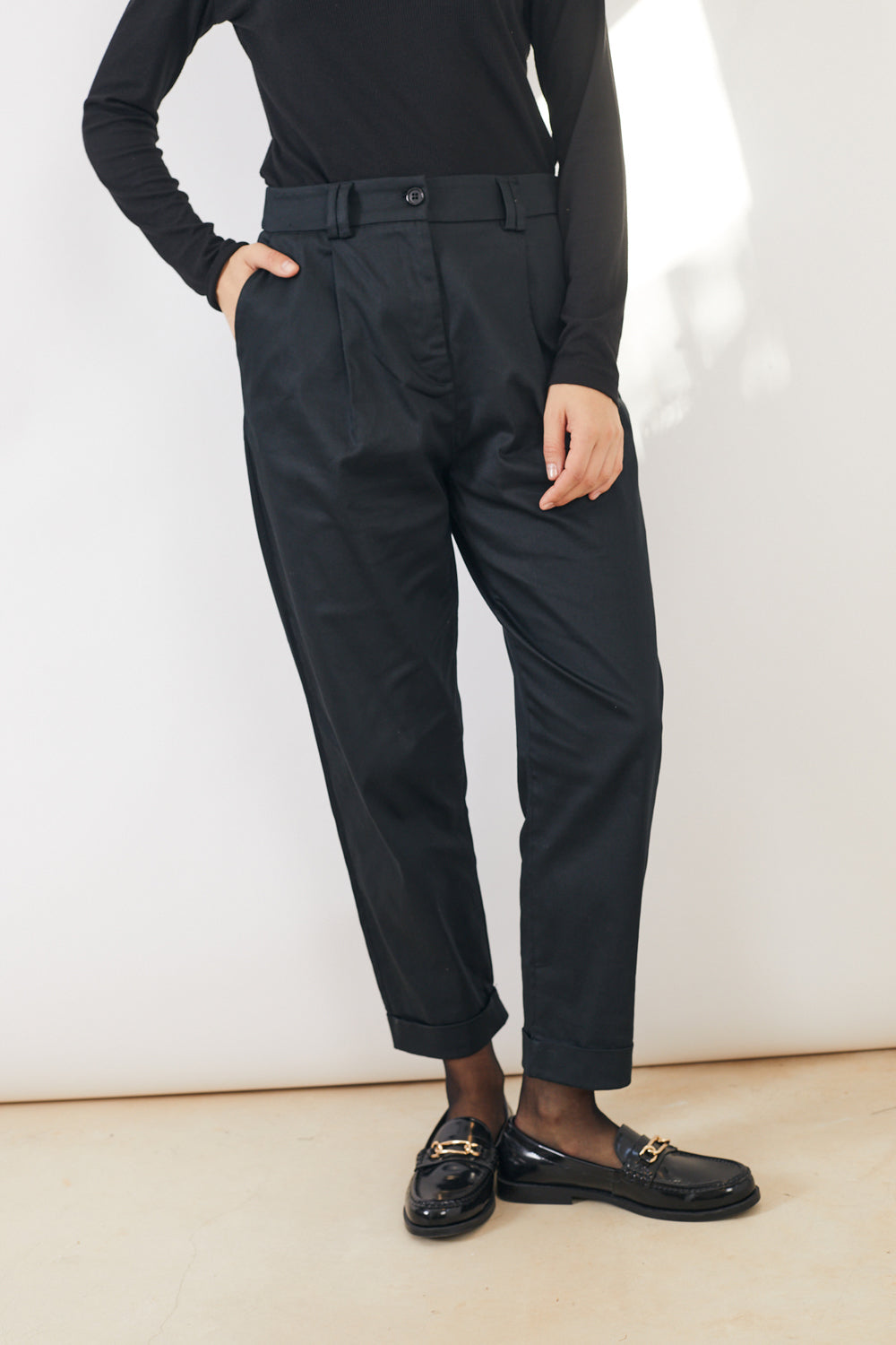 מכנסיים ג׳ובאנה חורף בצבע שחור