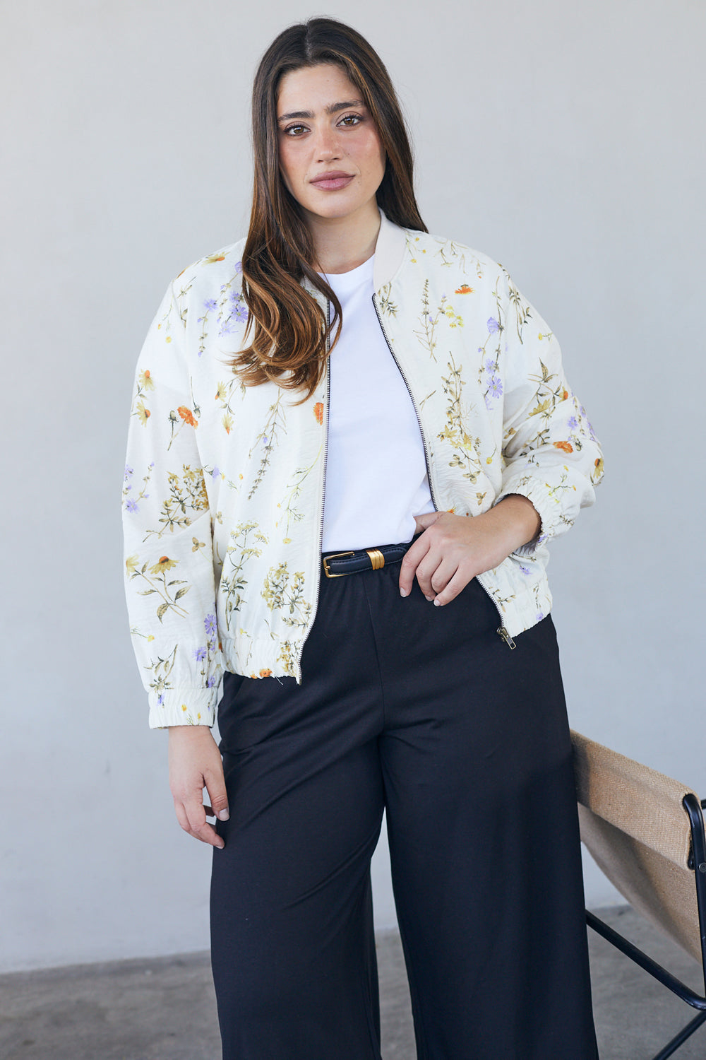 עליונית סוקי פרחים שמנת