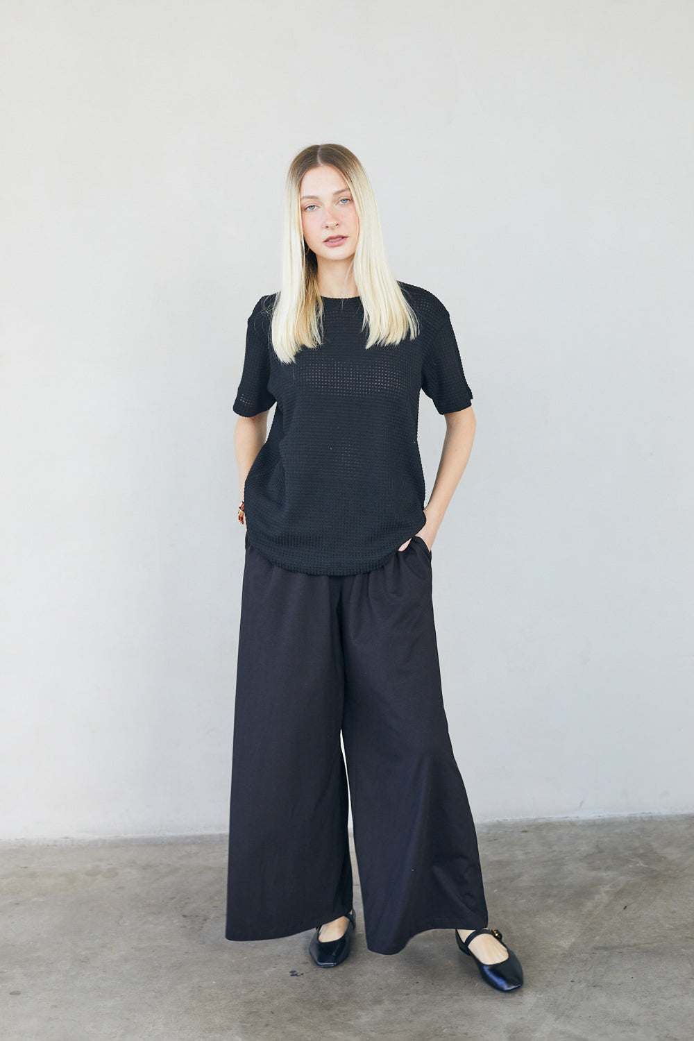 מכנסיים אוליביה מודל שחור