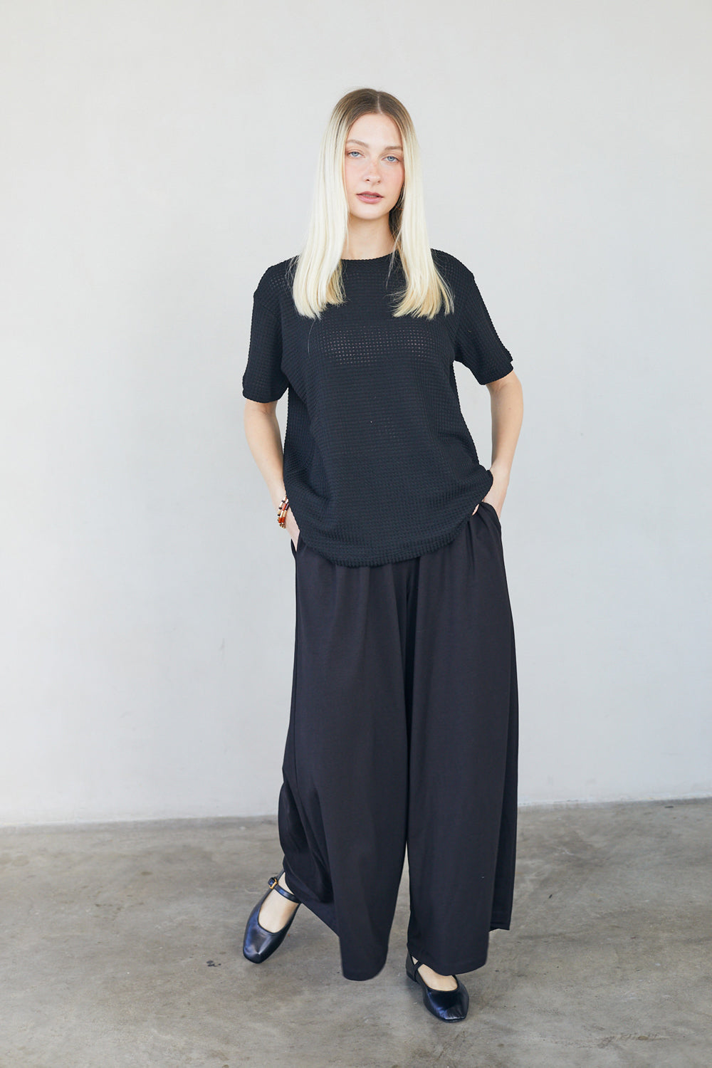 מכנסיים אוליביה מודל שחור