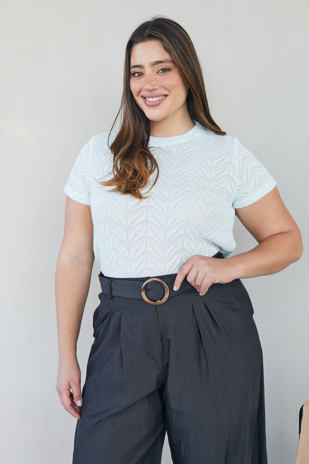 חולצת ג׳מה תחרה בצבע אקווה