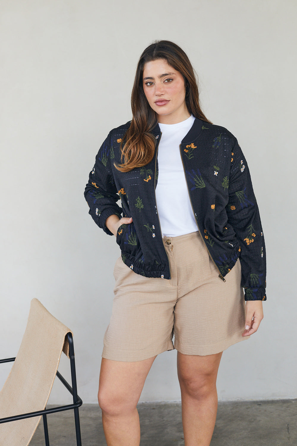 עליונית סוקי פרחים רקום