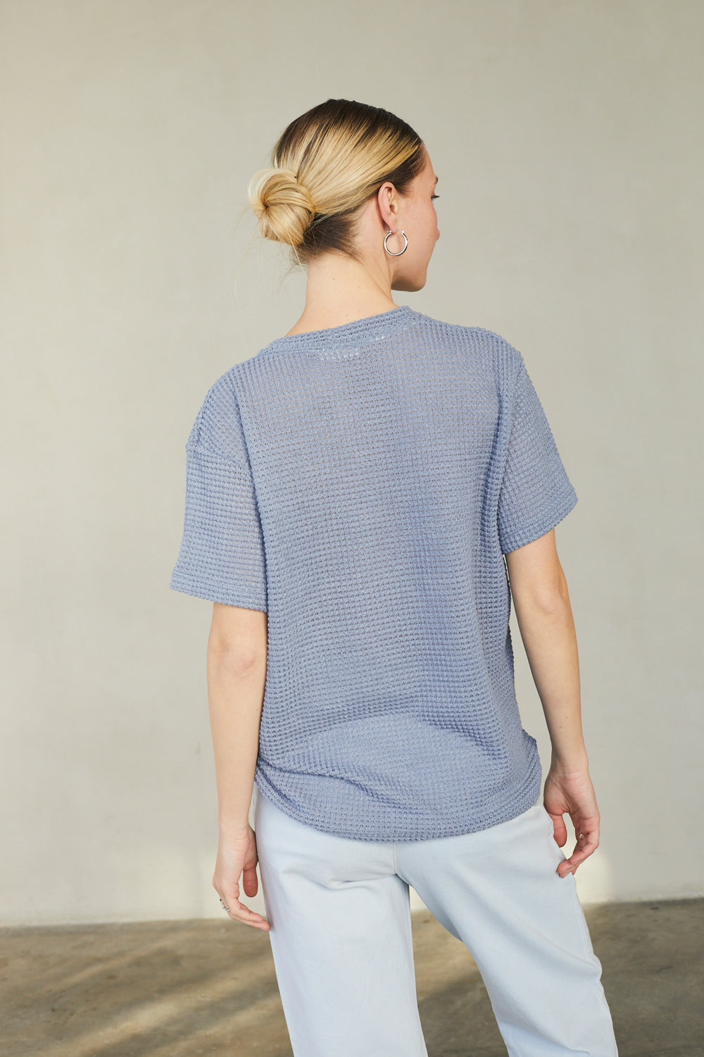 טי שירט מושלמת סריג תכלת