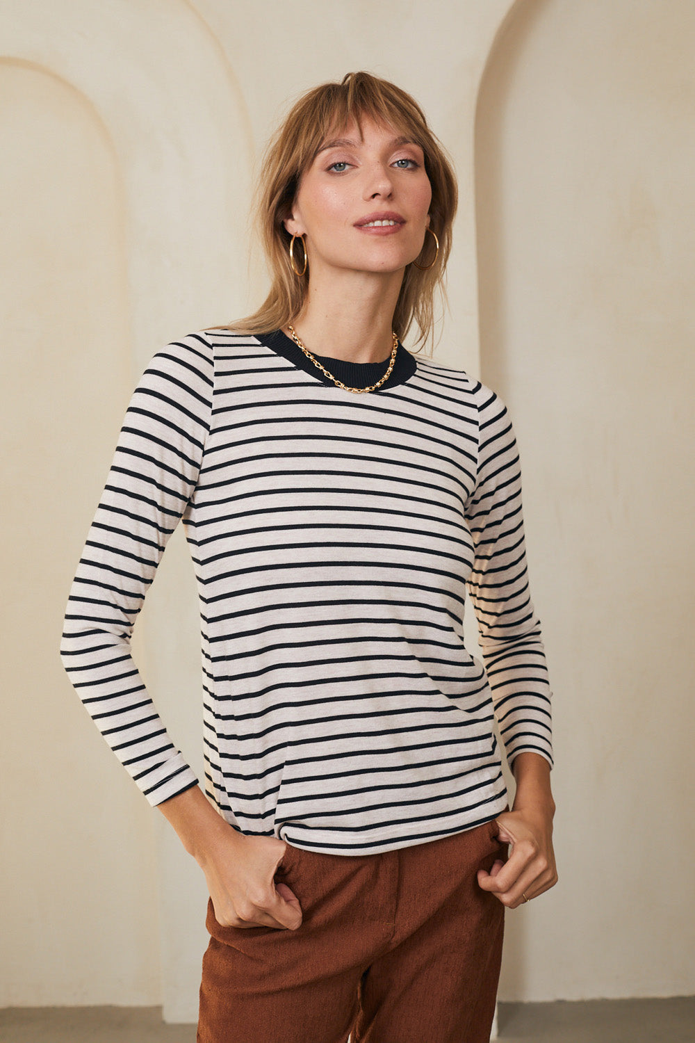 חולצת קרי ארוכה פס שחור