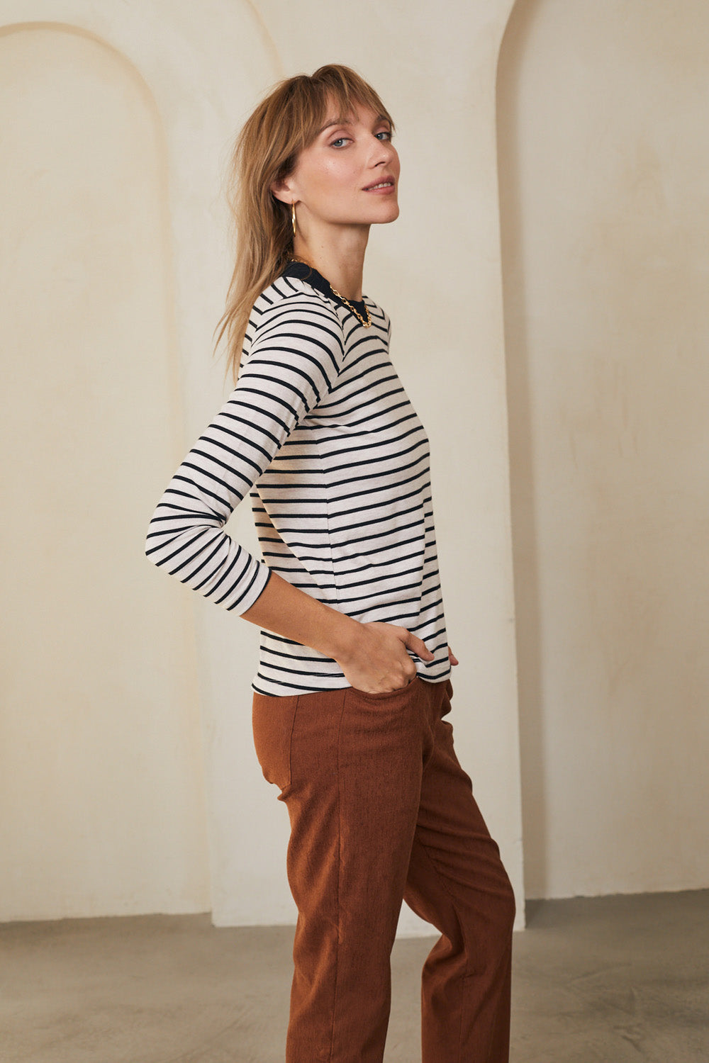 חולצת קרי ארוכה פס שחור