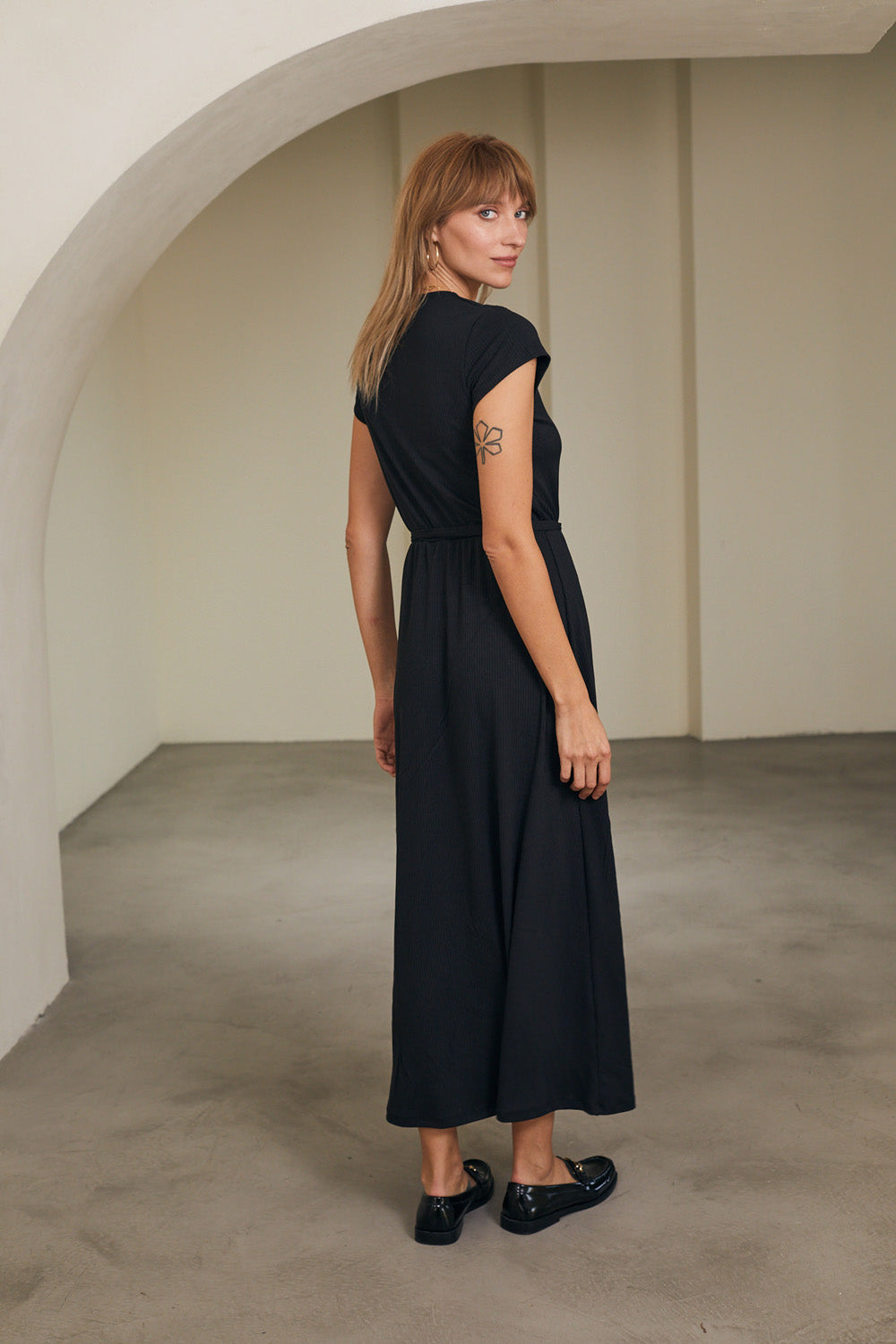 שמלת ססיליה מקסי שחורה