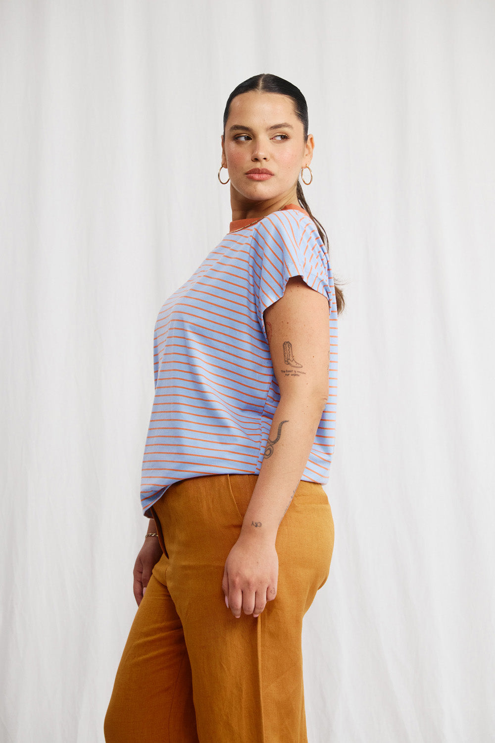 Gia gray striped t-shirt