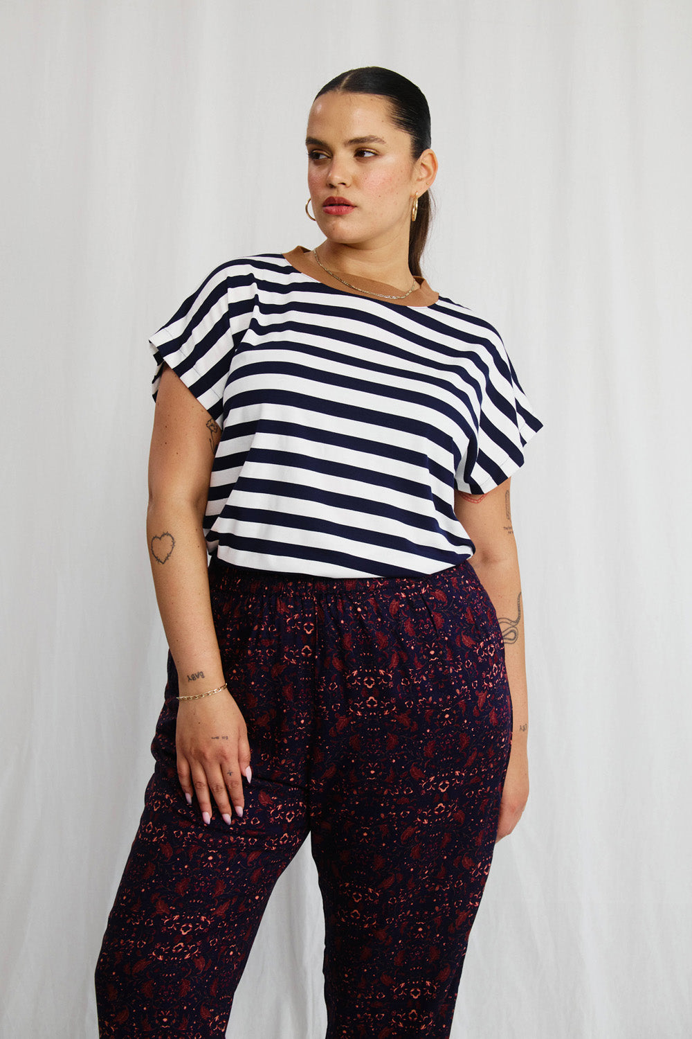 Gia gray striped t-shirt