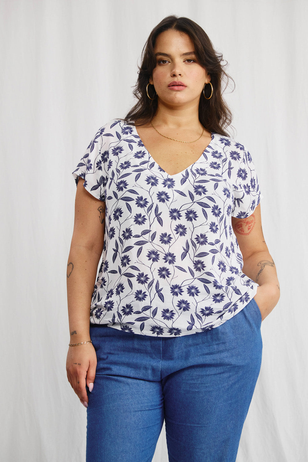 Veronica shirt with navy dots