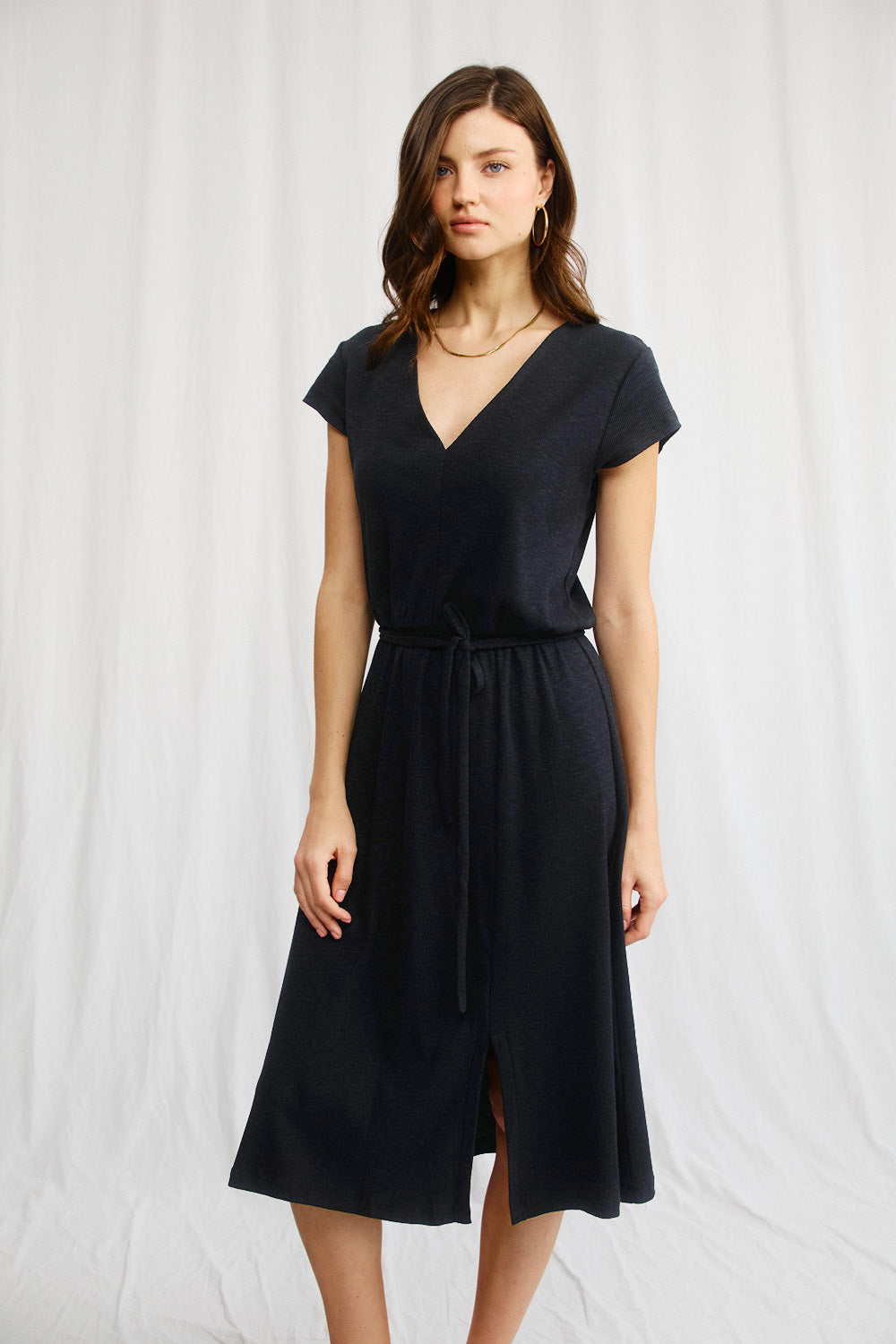 שמלת ססיליה שחורה - JUL