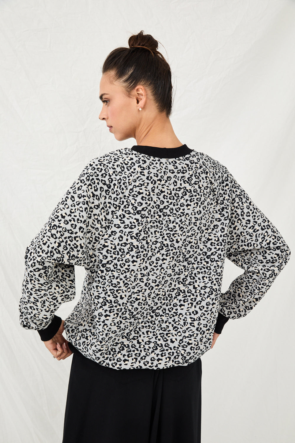 THE SWEATSHIRT gray speckled