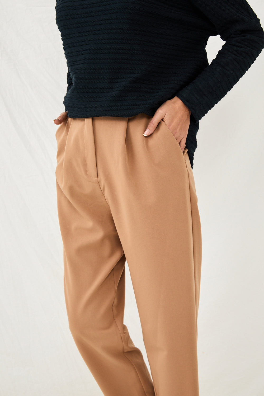 Antonia Camel pants