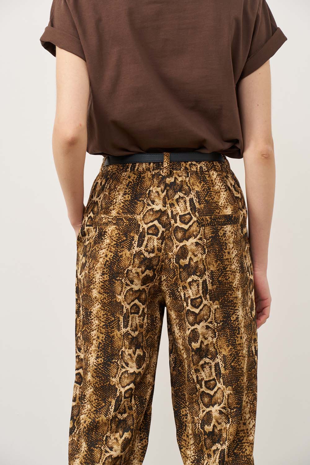 Eve linen pants in clear color