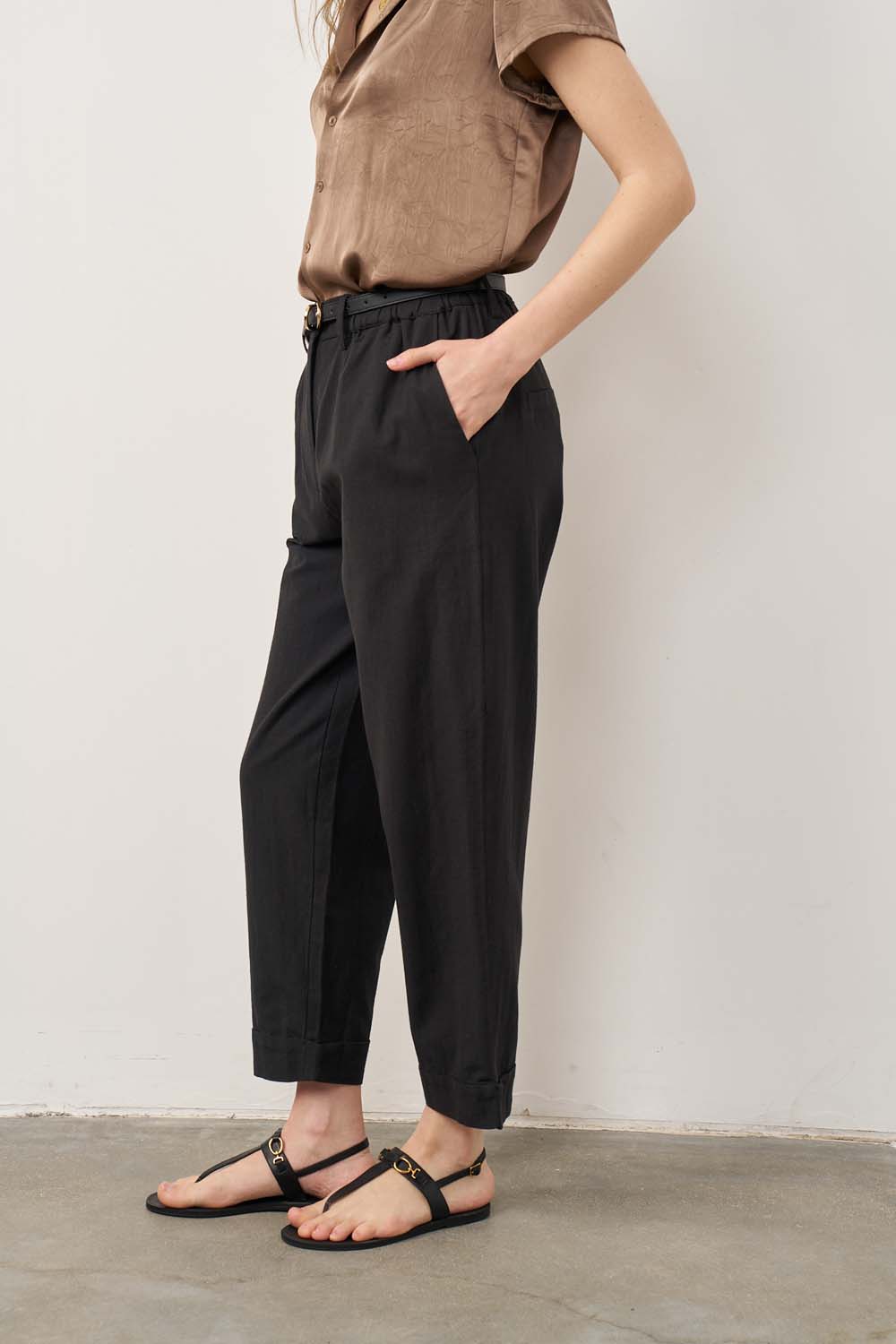 Eve linen pants in clear color