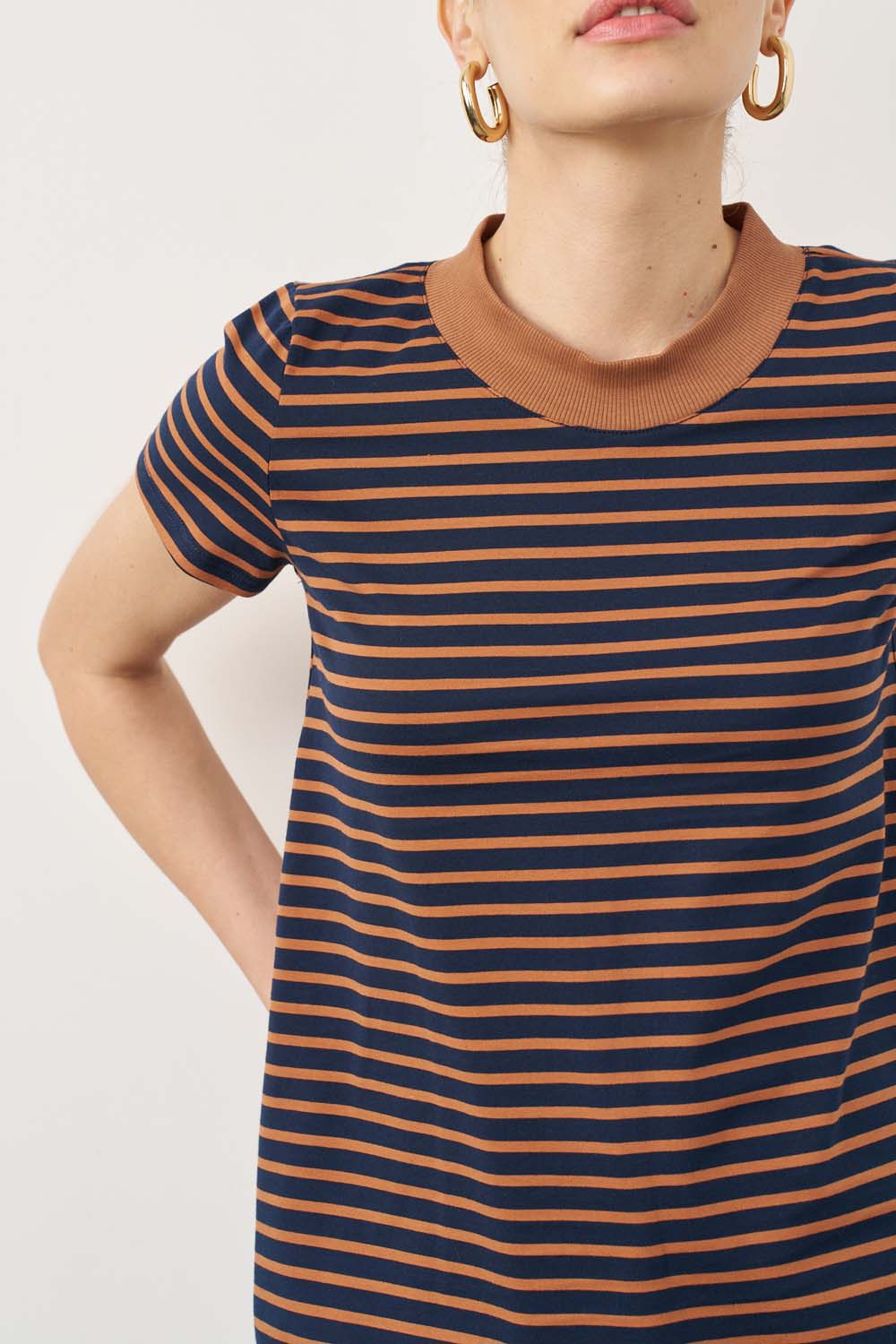 Brown striped t-shirt