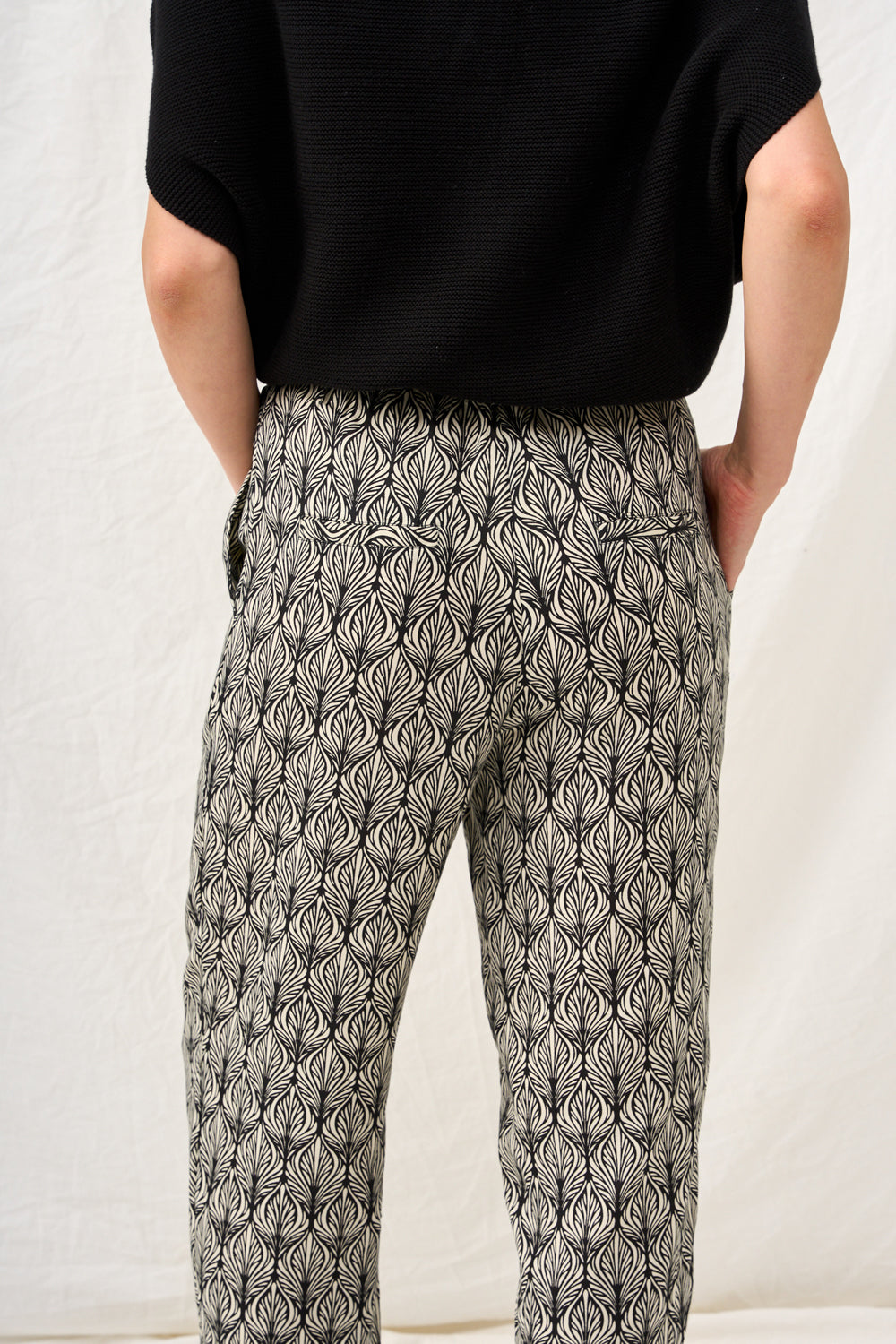 Yvonne pants in black and white print