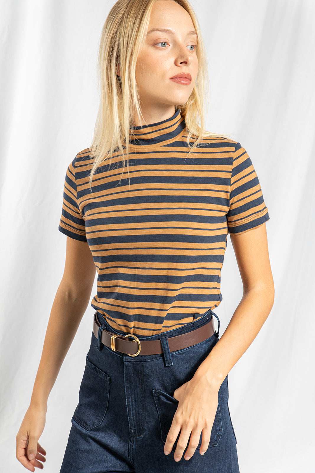 Brown striped loka knit