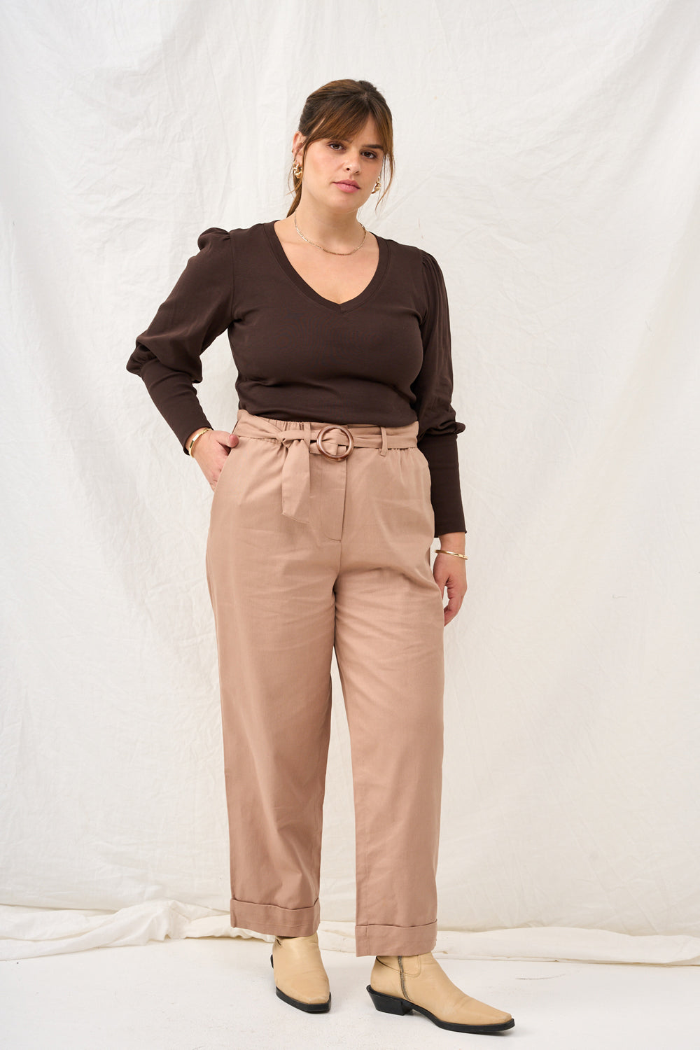 Stone-colored linen Yves pants