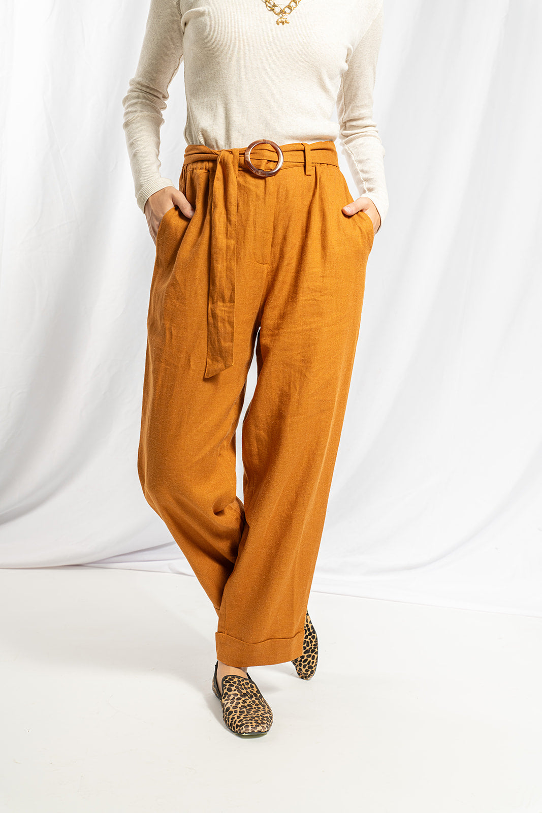 Eve linen pants in clear color