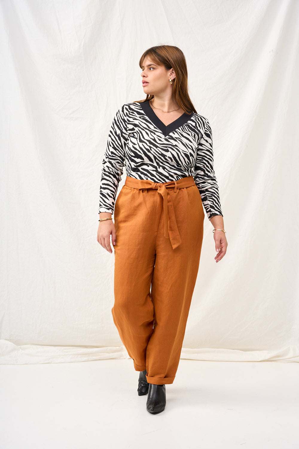 Yvonne black linen pants