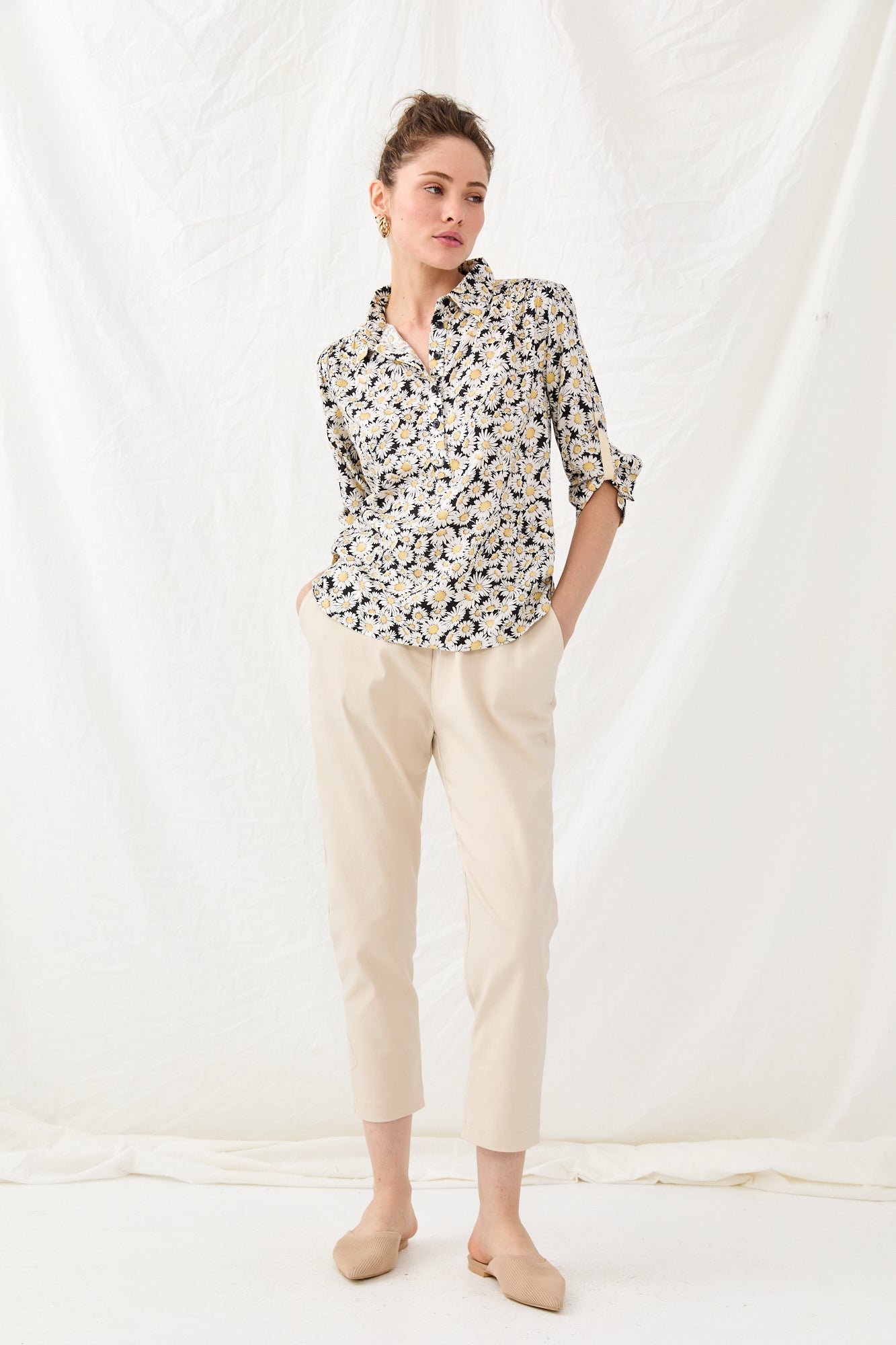 Foxy chrysanthemum print shirt