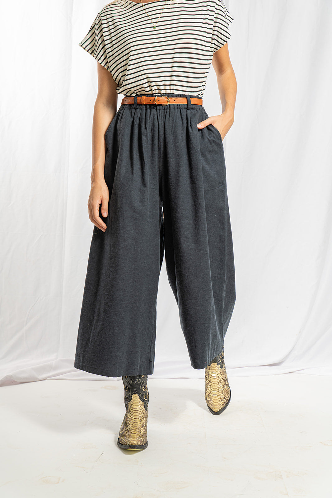 Black Olivia pants