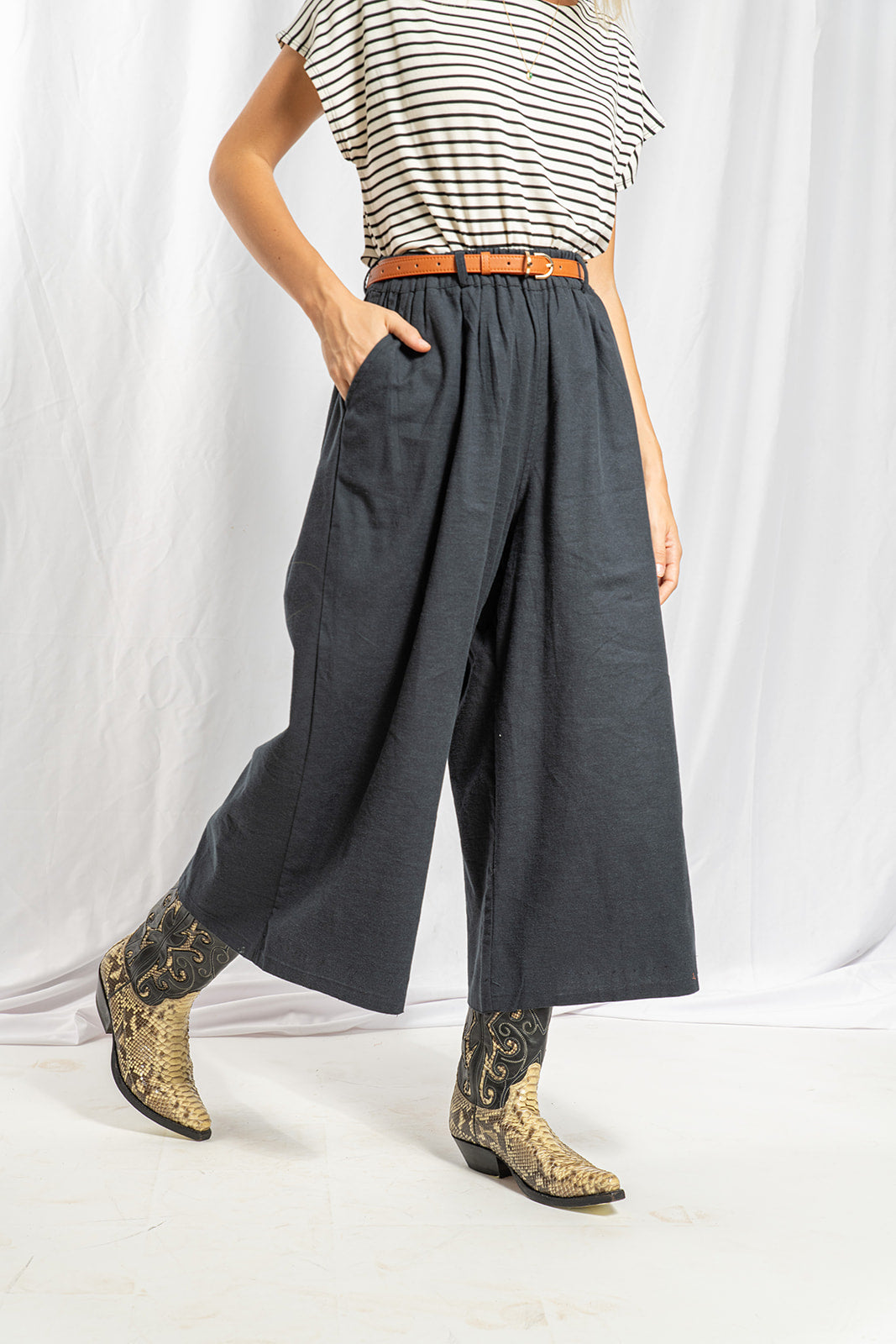 Black Olivia pants