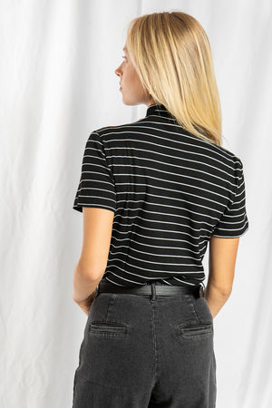 Black and white stripes loka knit