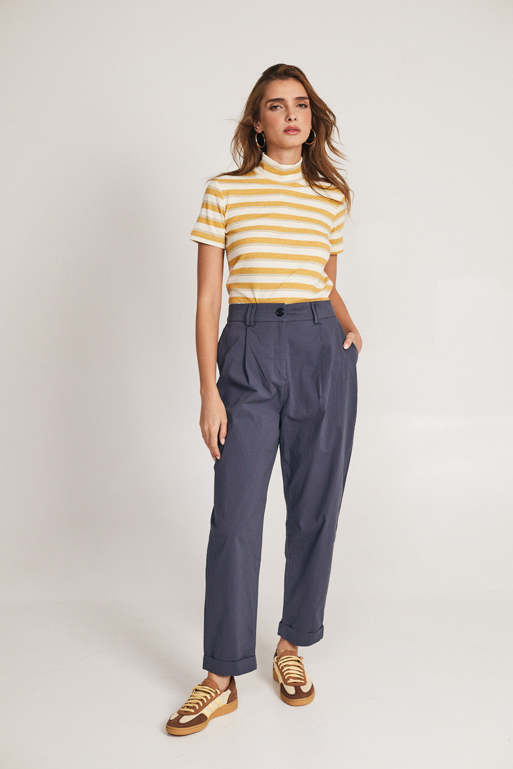 Giovanna pants in gray color