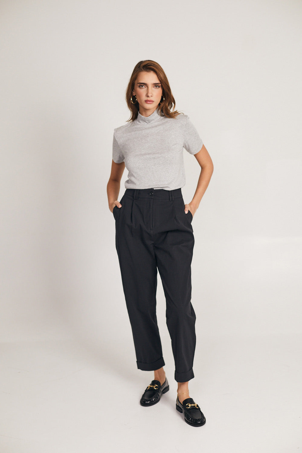 Giovanna pants in gray color