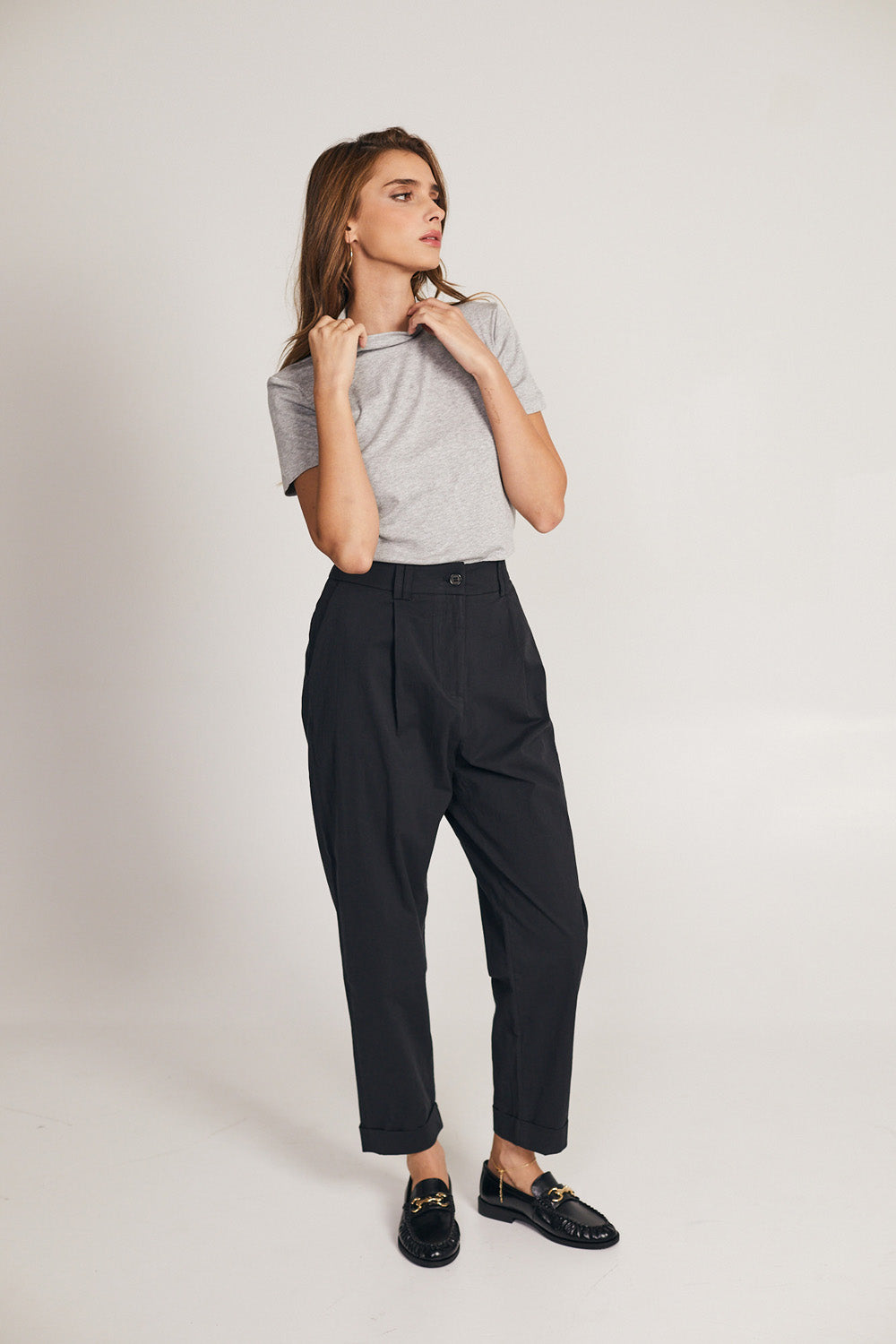 Giovanna pants in gray color