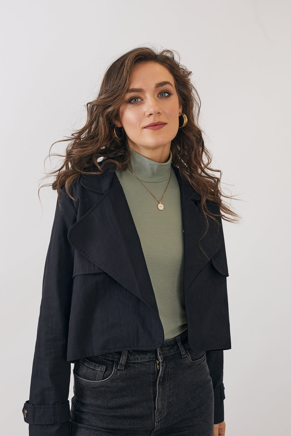 ג׳קט טרנץ׳ שחור