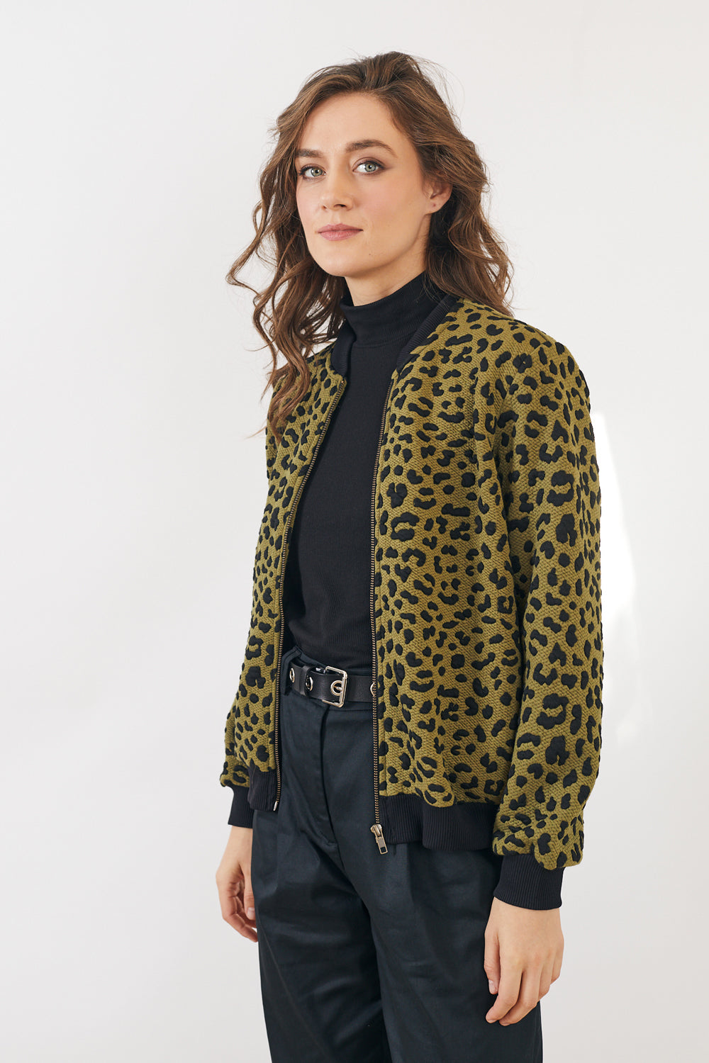 בומבר קווילט ירוק מנומר