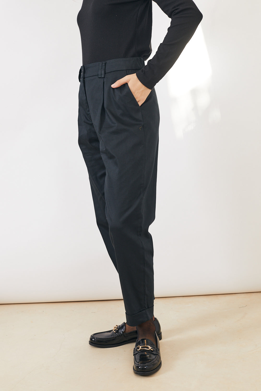 מכנסיים ג׳ובאנה חורף בצבע שחור