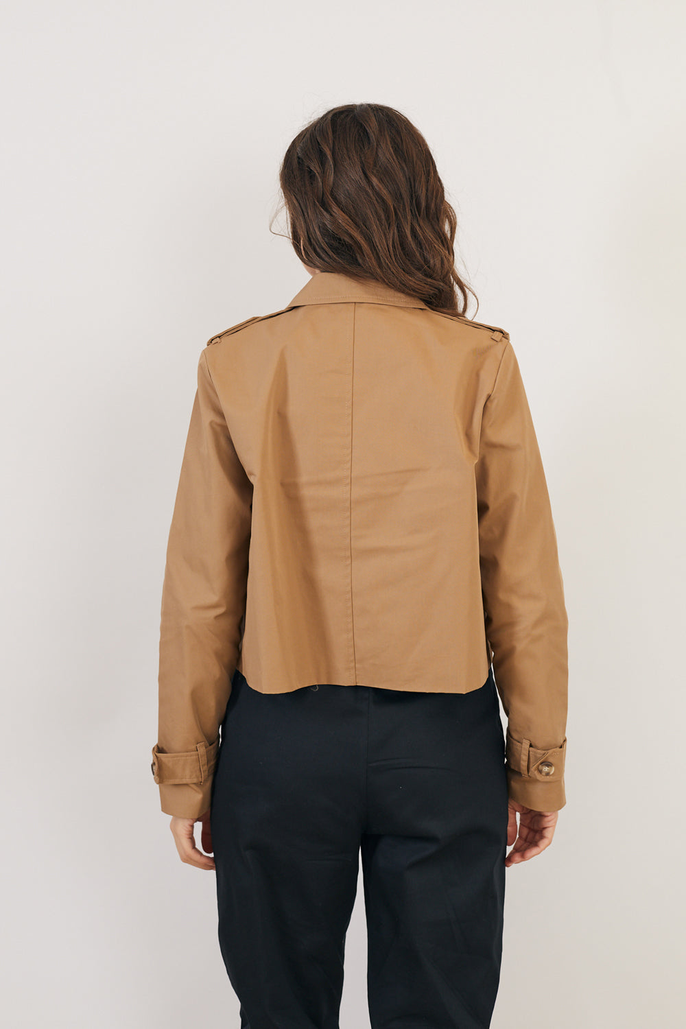 ג׳קט טרנץ׳ קאמל