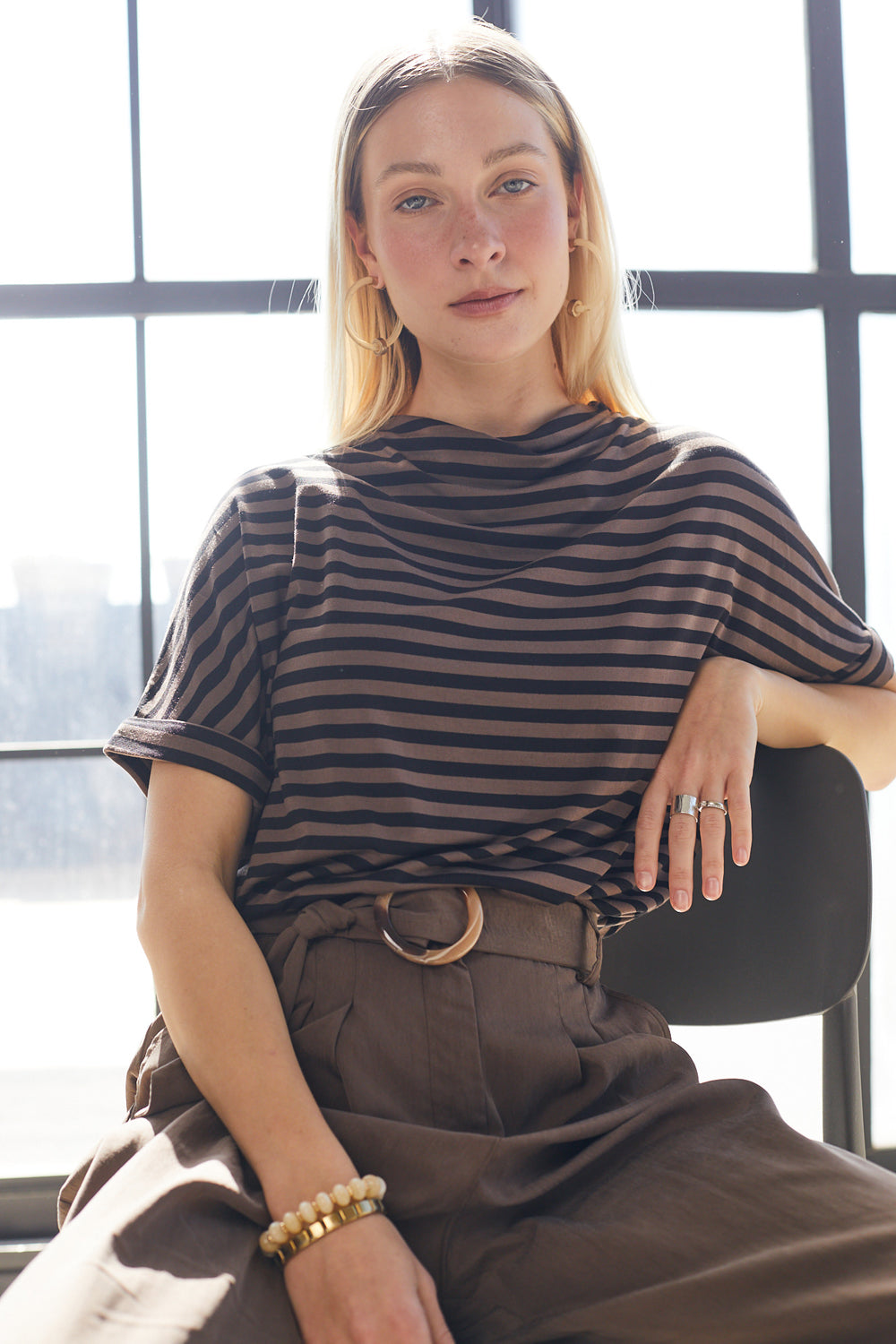 חולצת רומי פסים חומה