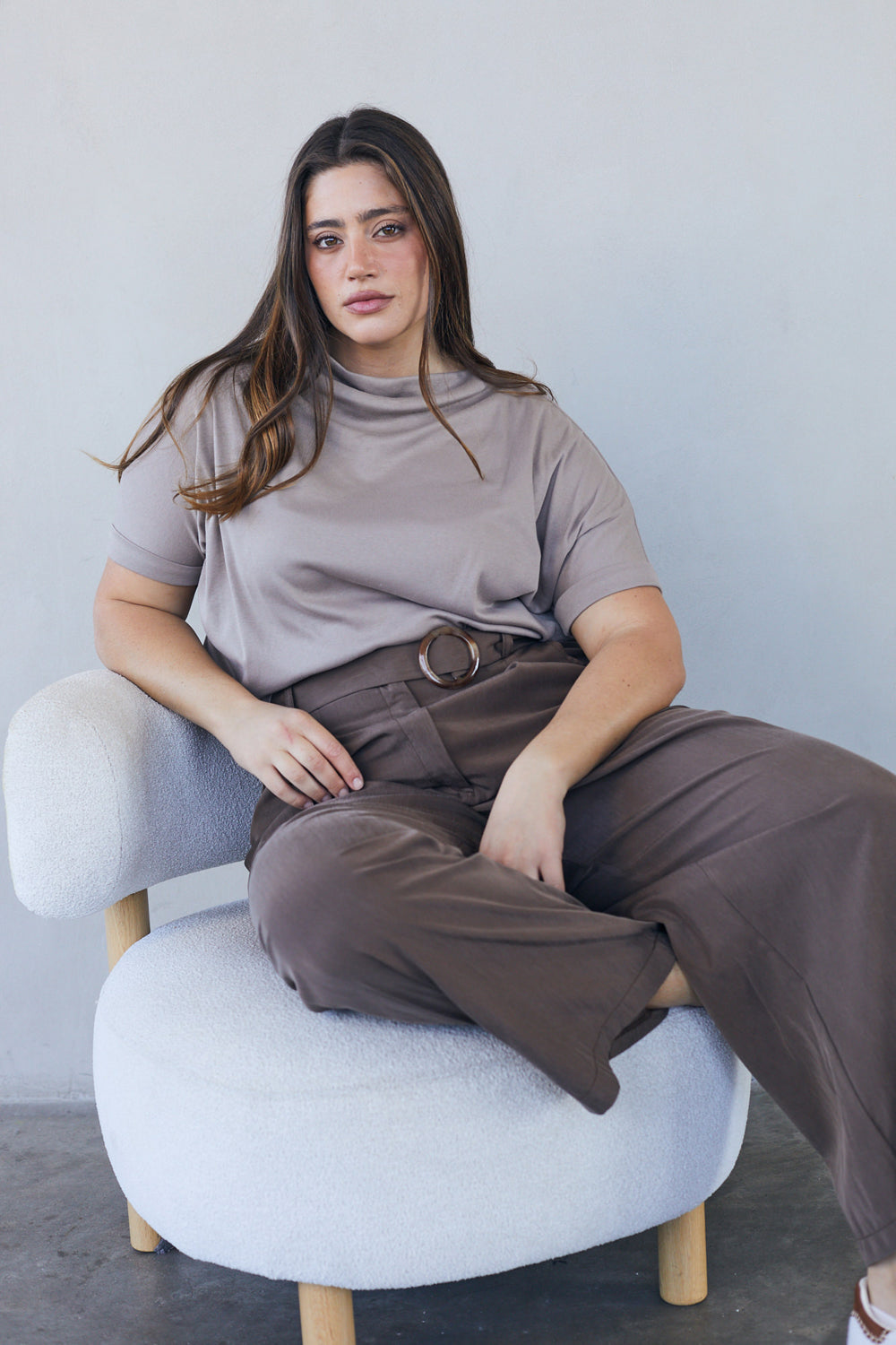 חולצת רומי בצבע מוקה