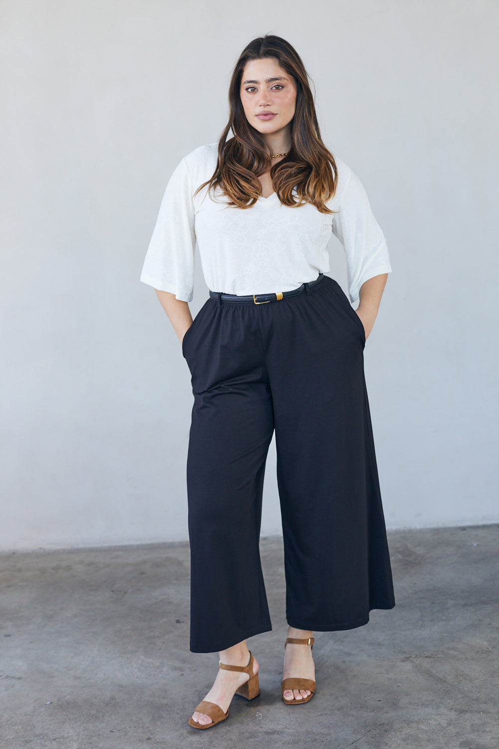 מכנסיים אוליביה מודל שחור