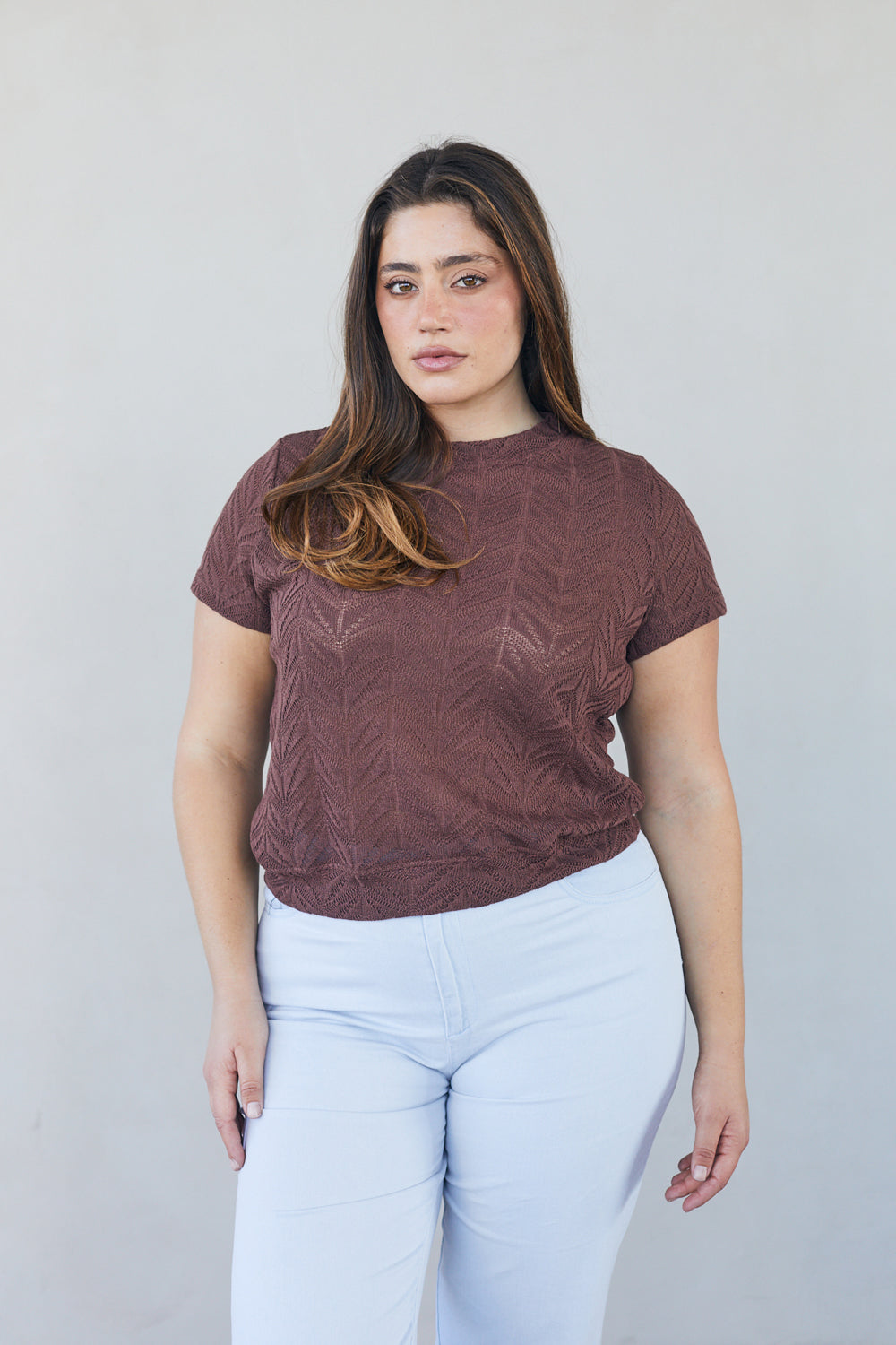 חולצת ג׳מה תחרה חומה